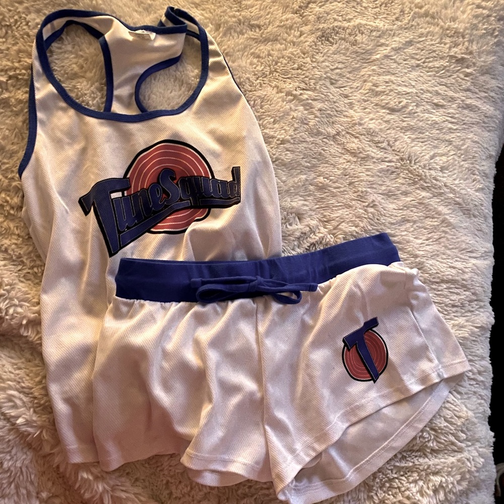 SPACEJAM OUTFITπ₯° βοΈβοΈSOLDβΌοΈβοΈ - Picture 1 of 4
